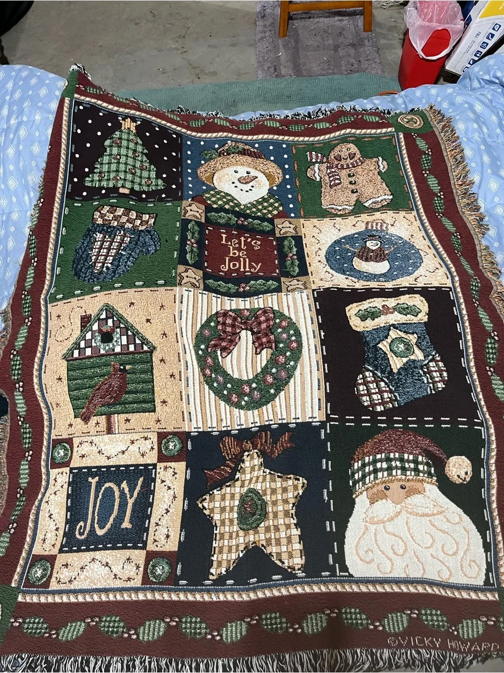 Festive Holiday Throw Blanket - Green and Brown